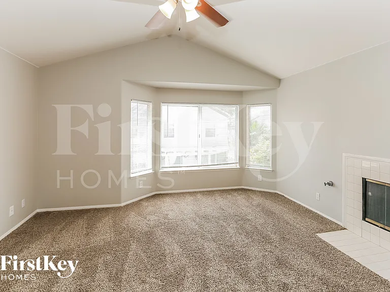7841 Cocoa Beach Cir — Photo 6
