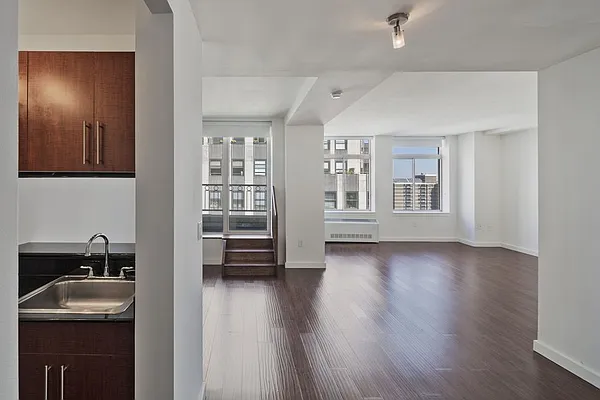 Rented by The Moinian Group | media 12