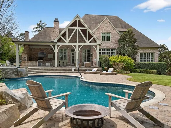 4915 Kettle Riv, Suwanee, GA 30024