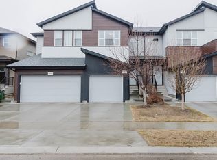 1793 Keene Cres SW, Edmonton, AB T6W3W3