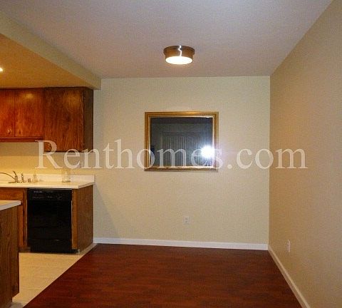 4th image of 10272-161 Black Mountain Rd