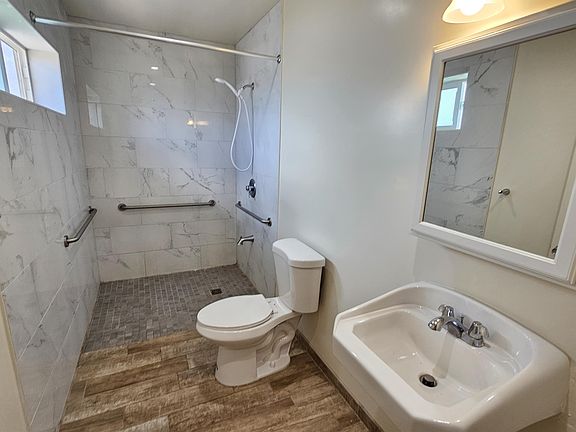 5th image of 1211 Alewa Dr