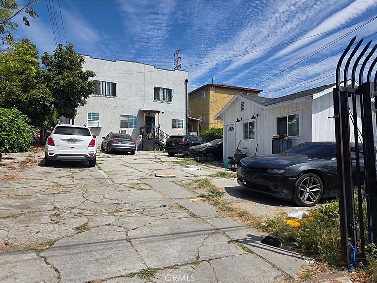 Listing photo 5