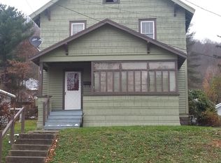 306 Prospect St, Warren, PA 16365