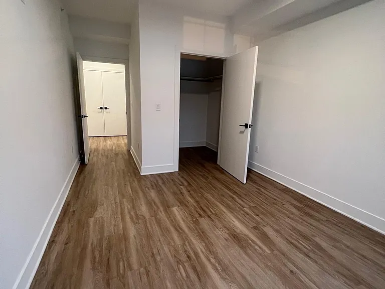 430 Cliff St #2 — Photo 11