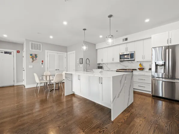 123 Jackson Street image 1 of 20