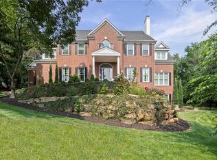 16931 S Highland Ridge Dr, Belton, MO 64012