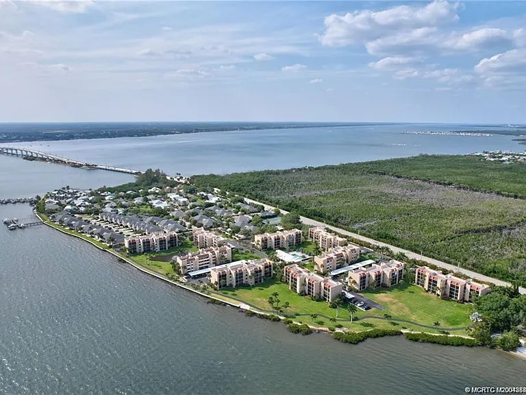 3442 NE Causeway Blvd #302 — Photo 79