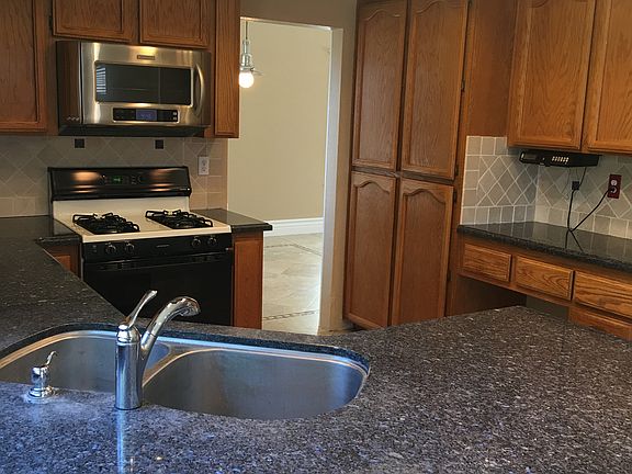 5th image of 6624 Woodenfield Ct