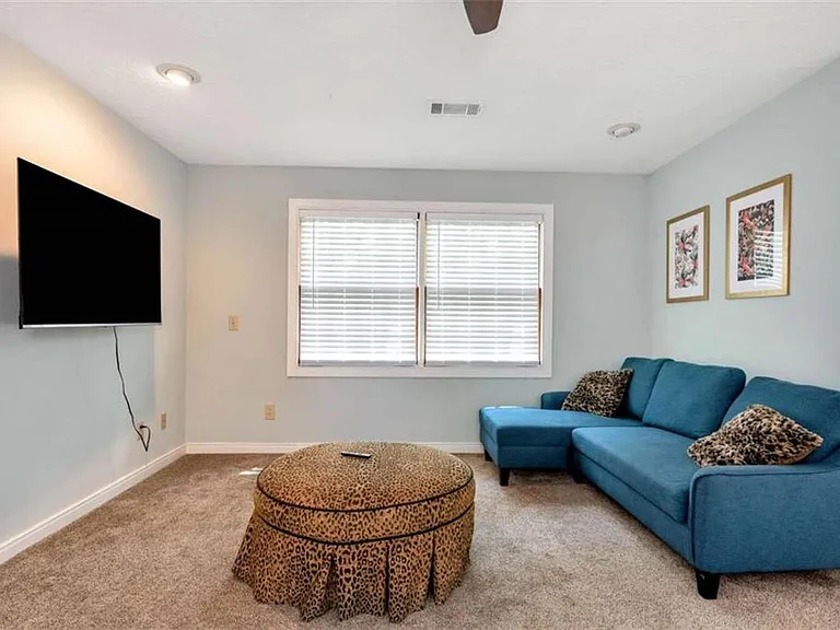 3978 Pine Shore Cir — Photo 27