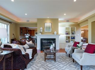 1795 Tuttle Ave, Cheshire, CT 06410