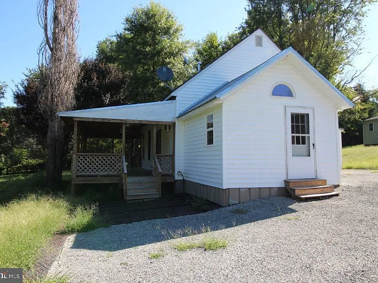 121 House Rock Rd #B — Photo 1