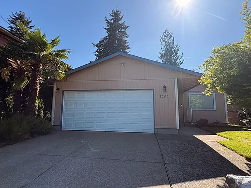 1202 SE 86th Ave Photo 1