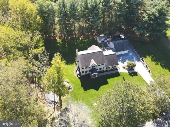 134 Great Oak Dr, Lincoln University, PA 19352