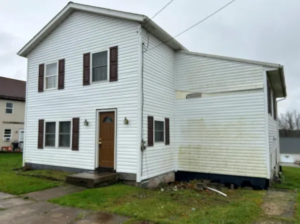 311 Main St, Strattanville, PA 16258