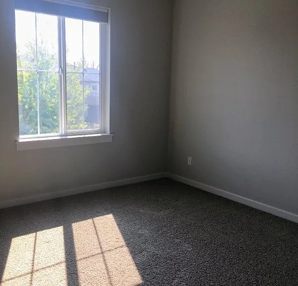 1692 E Kalispell St — Photo 11