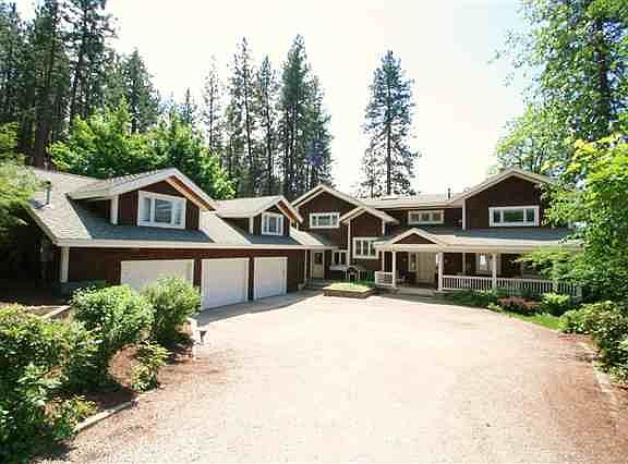 3rd image of 1020 S Windsong Ln