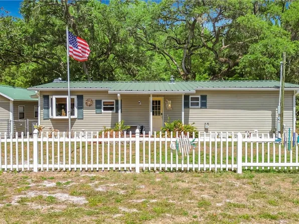 4129 E Riverside Dr, Dunnellon, FL 34434