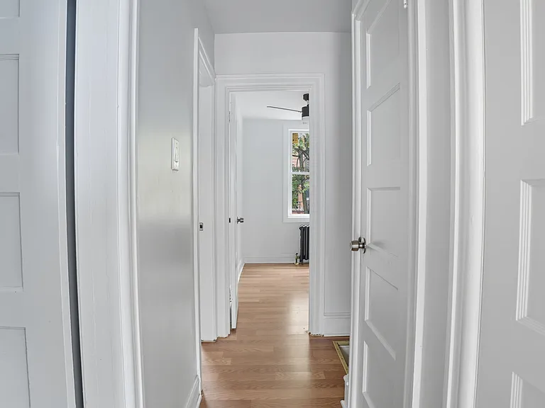 2027 Widener St — Photo 17