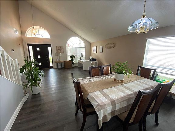 4th image of 115 Antrim Ct