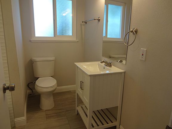 5th image of 2261 48th Ave APT B