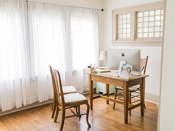 Beautiful Sun Room