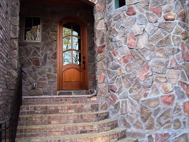 1st image of 1011 Dacavin Dr