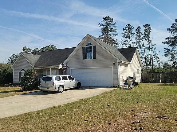 2nd image of 203 Sherwood Dr