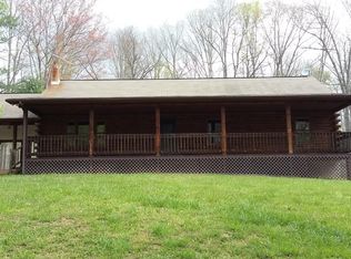 3535 Ellen Barr Dr, Draper, VA 24324