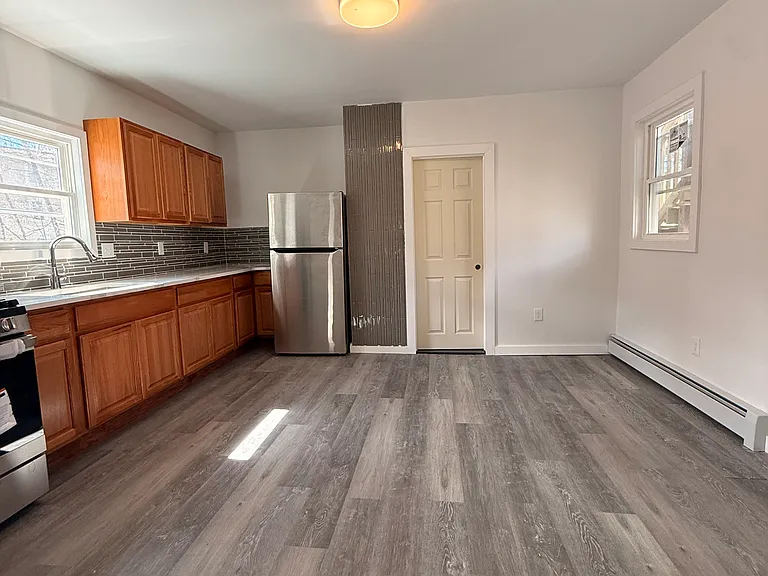 69 Worcester St #1 — Photo 8