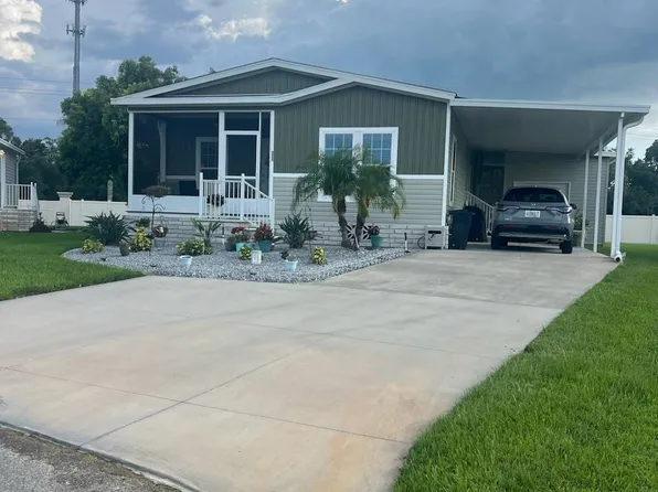 93 E Hampton Dr, Auburndale, FL 33823