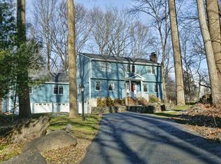 3 Antonio Ct, Cortlandt Manor, NY 10567