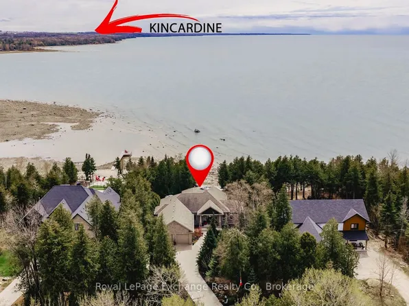 223 Upper Lorne Beach Rd, Kincardine, ON N0G 2T0