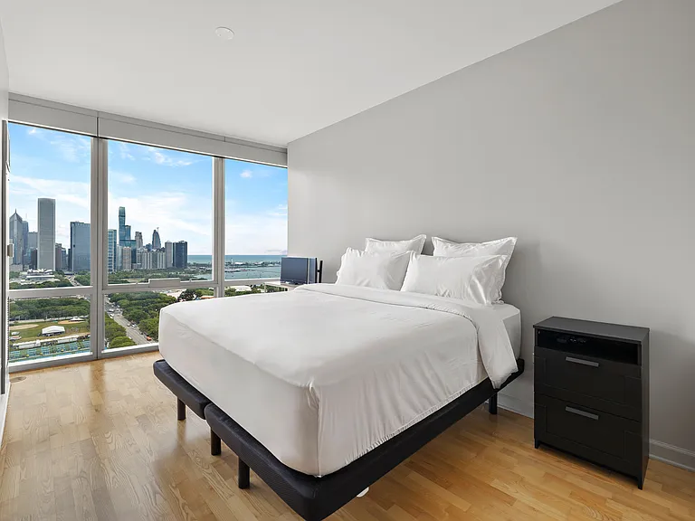 1211 S Prairie Ave #3205 — Photo 15