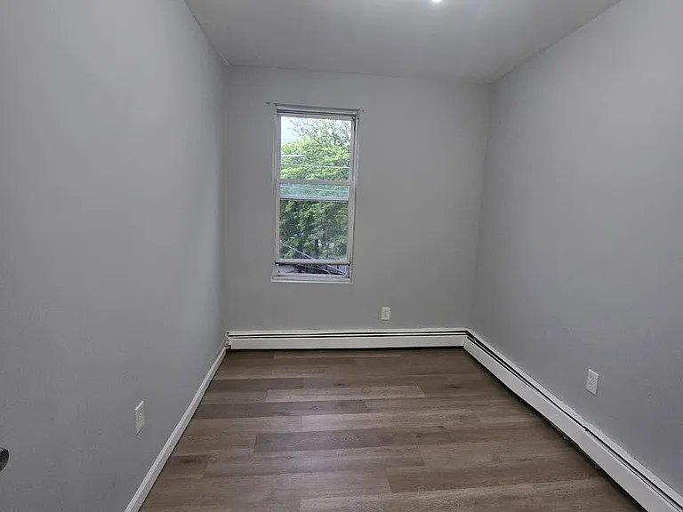 112 Greenville Ave #2 — Photo 9