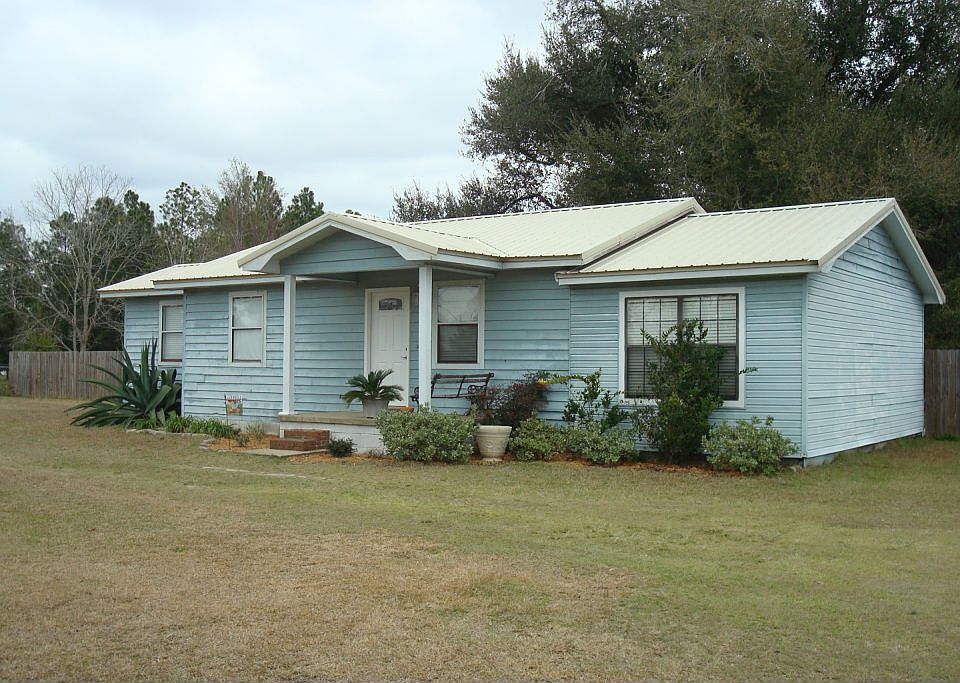 5658 Brooks Ln