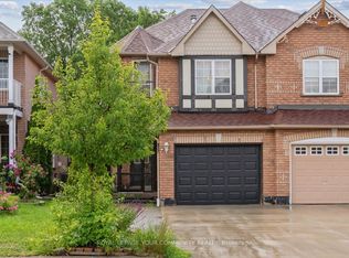 88 English Oak Dr, Richmond Hill, ON L4E 3X3