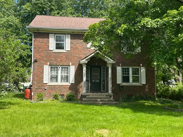 1418 N Sheridan Rd, Peoria, IL 61606