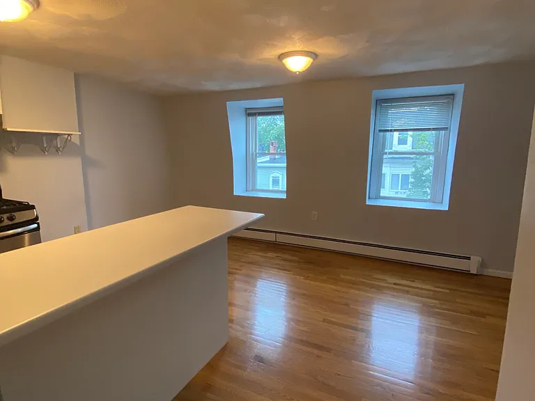 145 Princeton St #3 — Photo 3