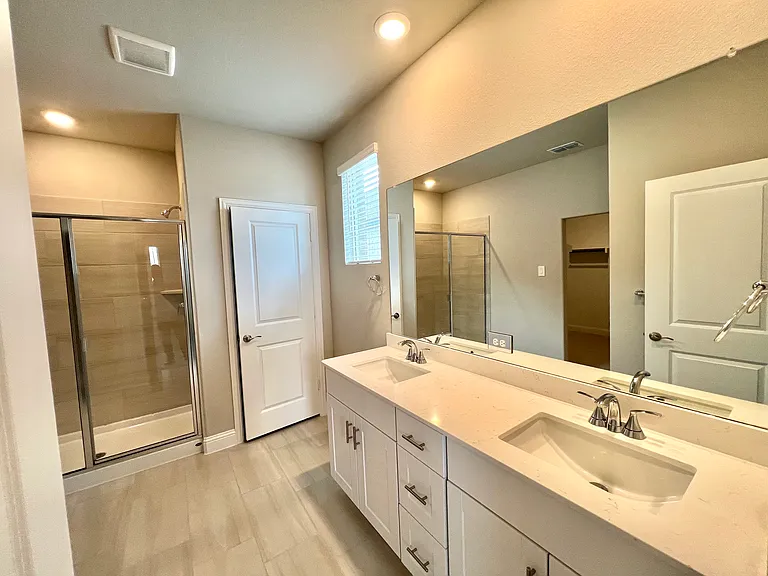 1411 Winters Way — Photo 19