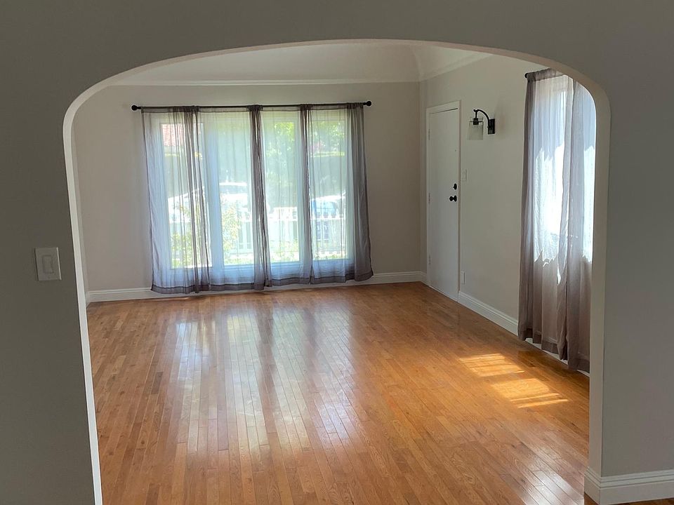1st image of 845 N Kilkea Dr
