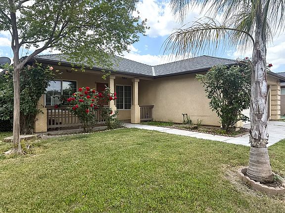 3rd image of 614 Barbara Ct