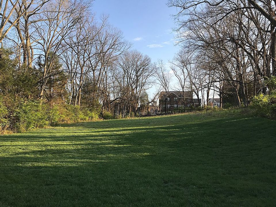 2nd image of 9481 Whetstone Blvd