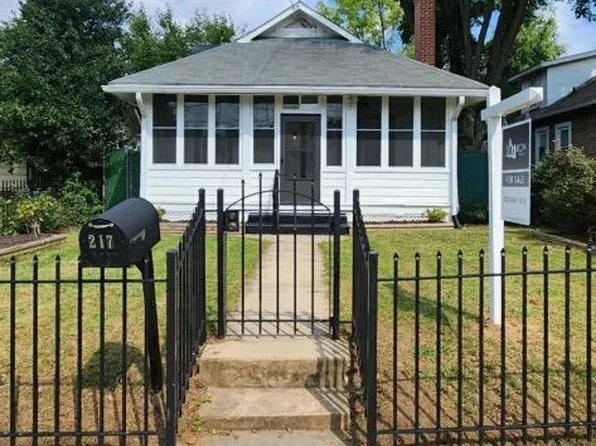 217 Peabody St NW, Washington, DC 20011
