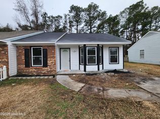 2127 Rolling Ridge Dr, Midway Park, NC 28544