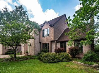 7400 Noble Rd, Saline, MI 48176