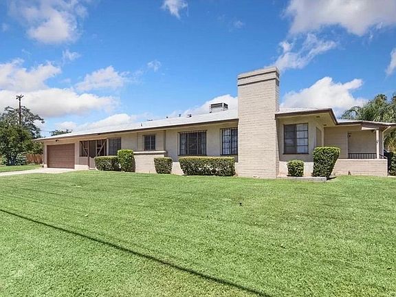 4th image of 2704 Muscupiabe Dr