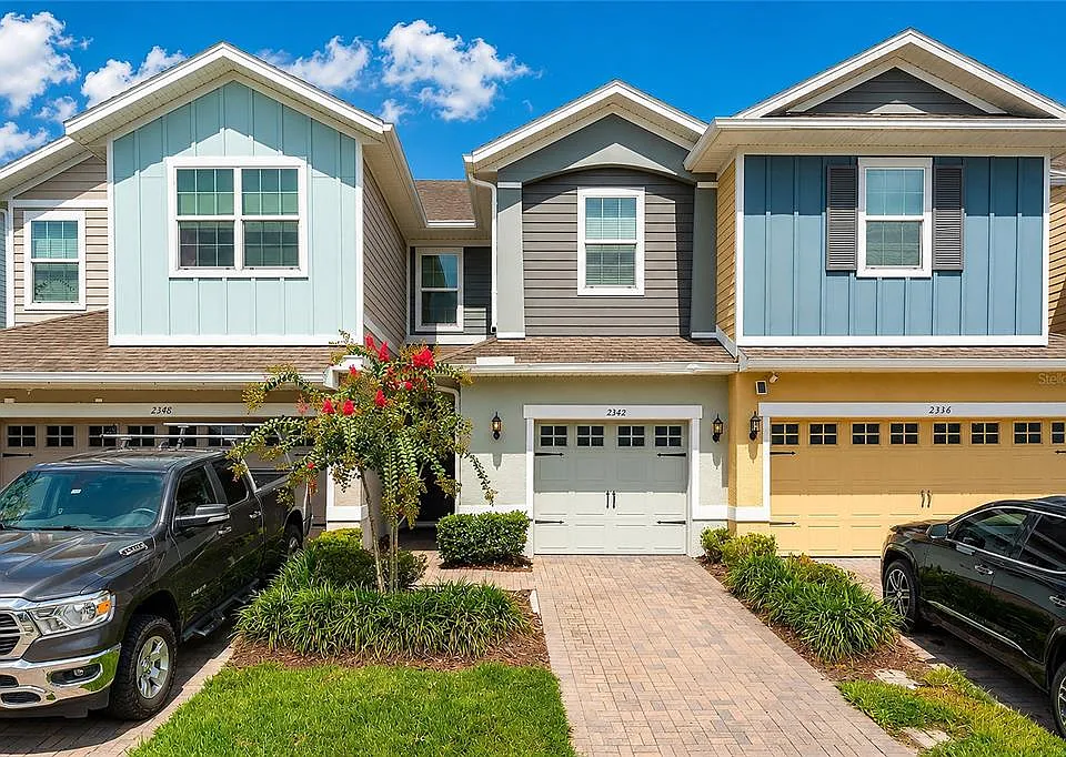 2342 Sedge Grass Way