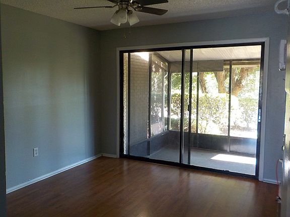 4th image of 6058 Village Cir #6058