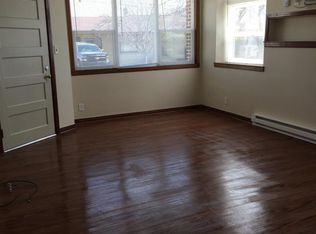 1212 Buffalo St APT 1, Peru, IL 61354